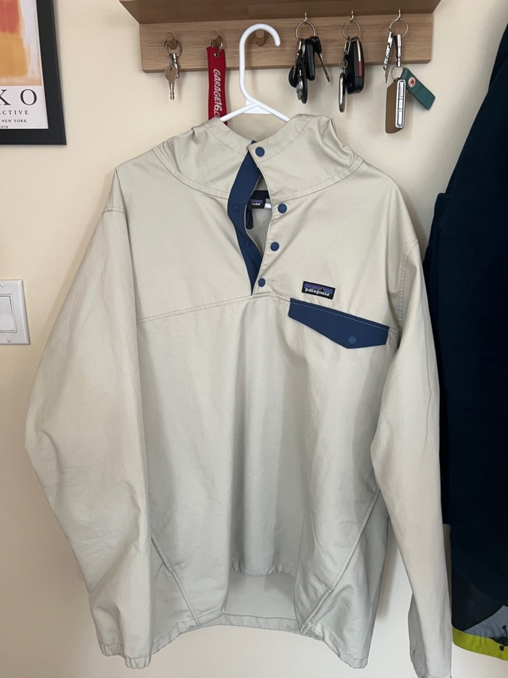 Patagonia Pullover Anorak in Beige with Navy Trim